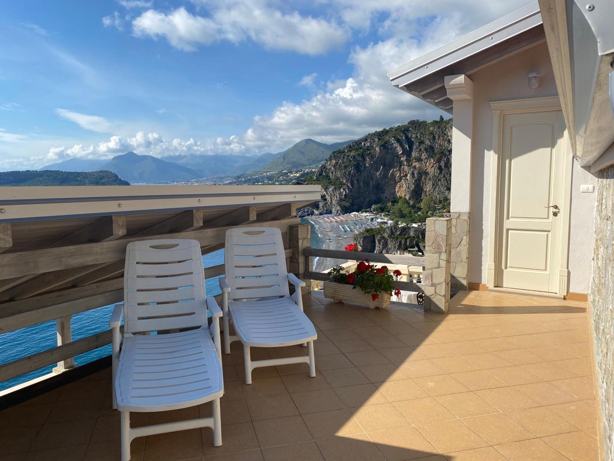 B&B Villa La Petra San Nicola Arcella Ruang foto